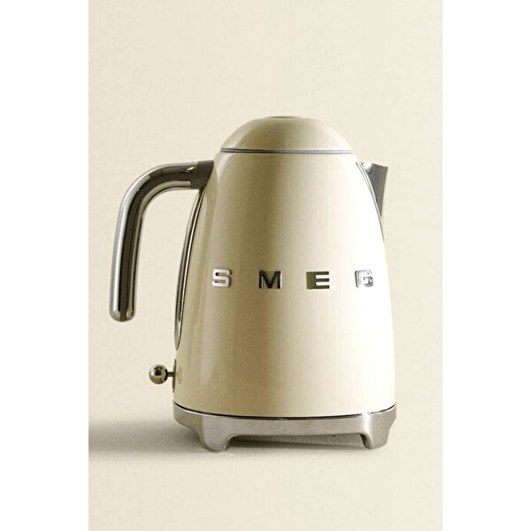 Smeg Krem Paslanmaz Çelik Su Isıtıcı-4